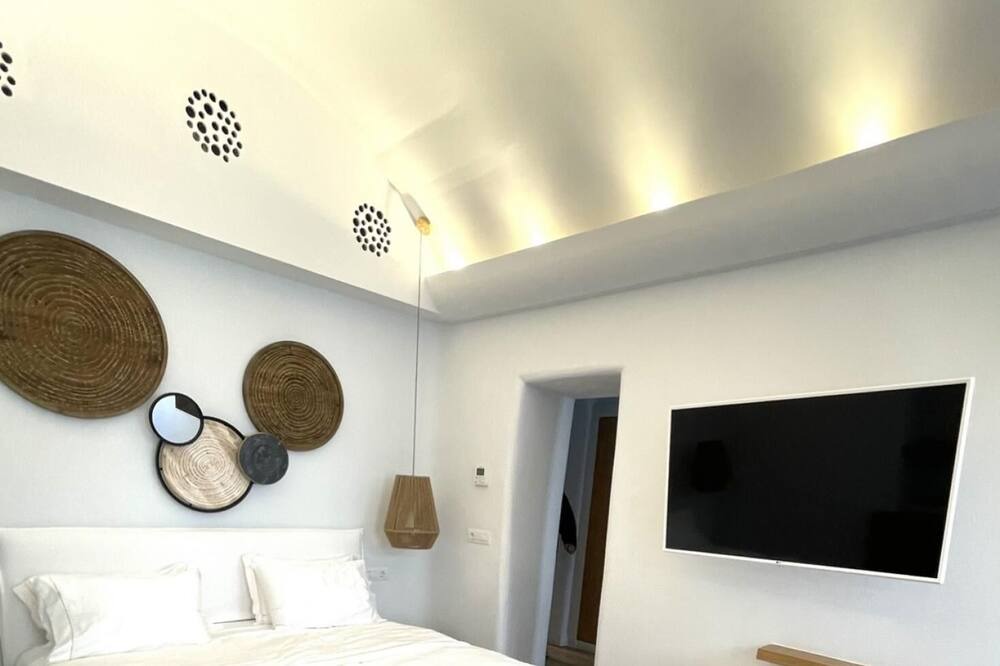 Photo of Bedroom in Mykonos Town