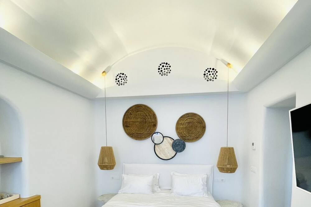 Photo of Bedroom in Mykonos Town