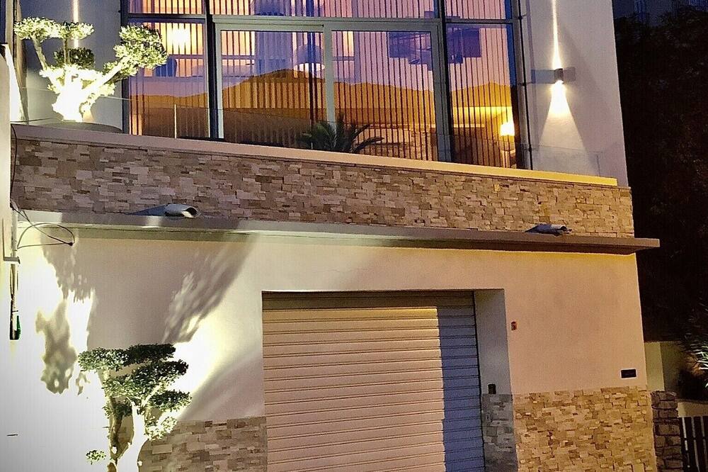 Photo of Outdoor in Ville-di-Pietrabugno