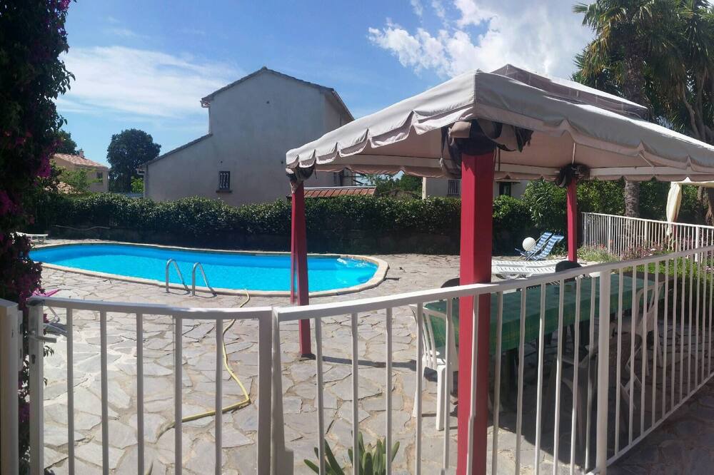 Photo of Outdoor in Santa-Lucia-di-Moriani