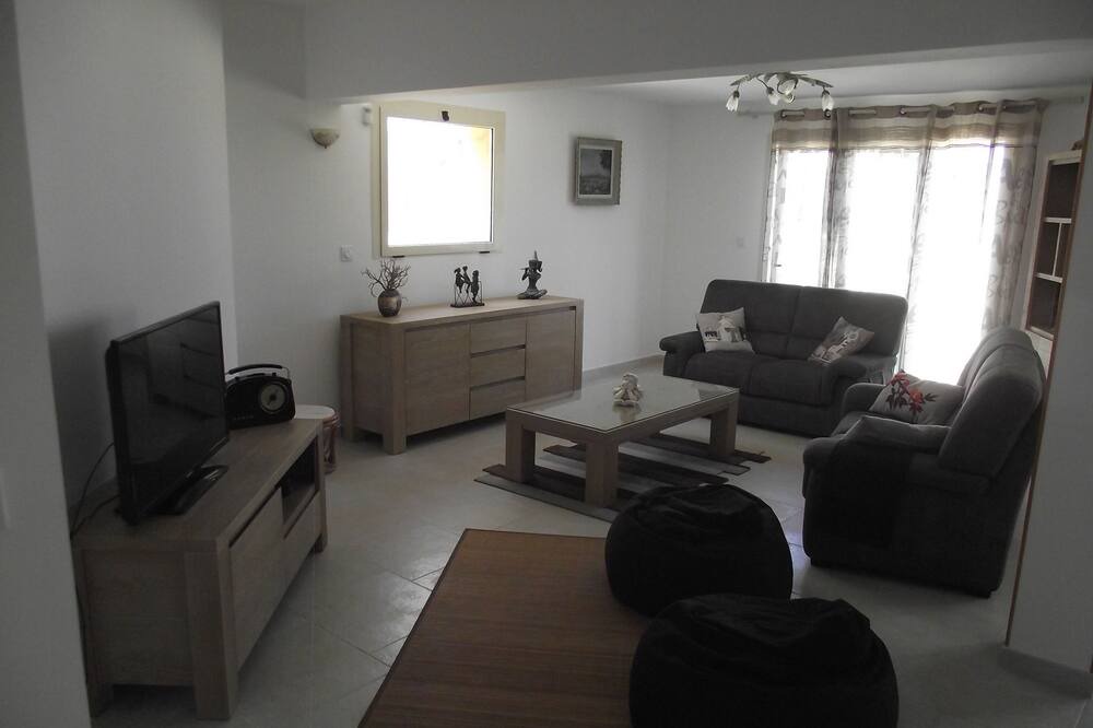 Photo of Livingroom in Farinole