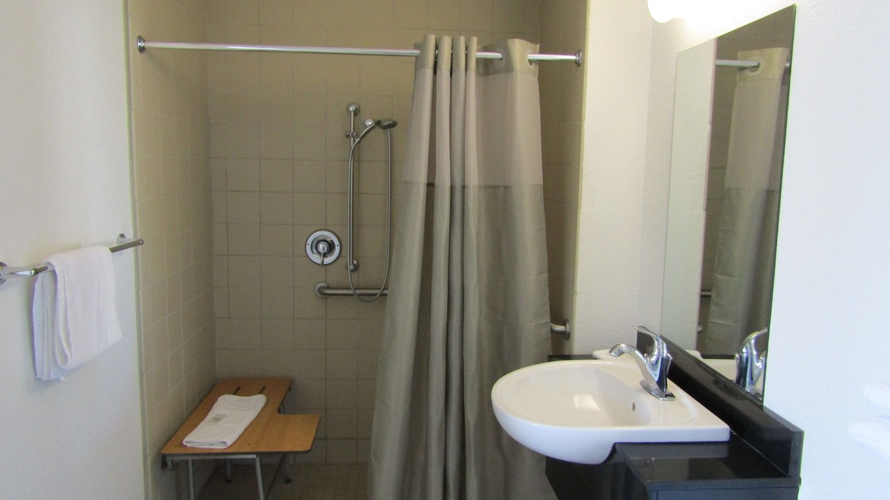 Photo of Bathroom in Yuma