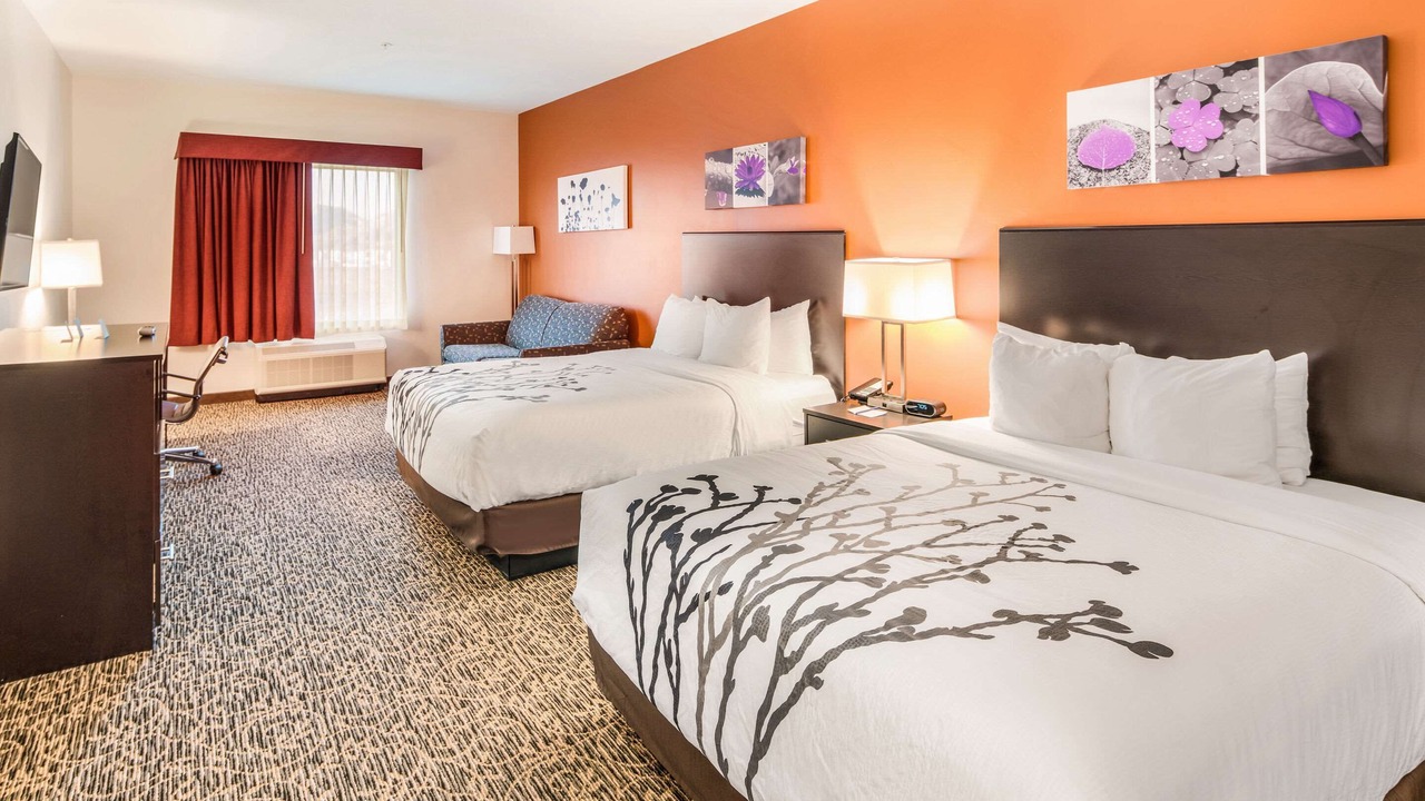 Photo of Bedroom in Hurricane