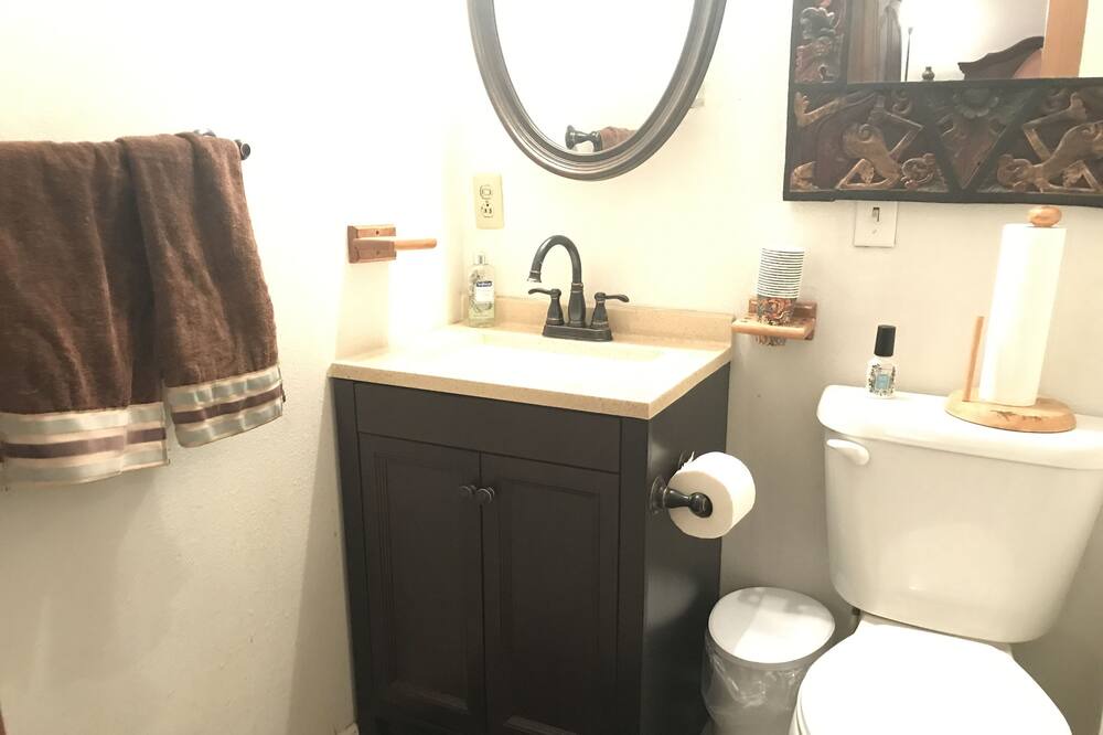 Photo of Bathroom in Tulare