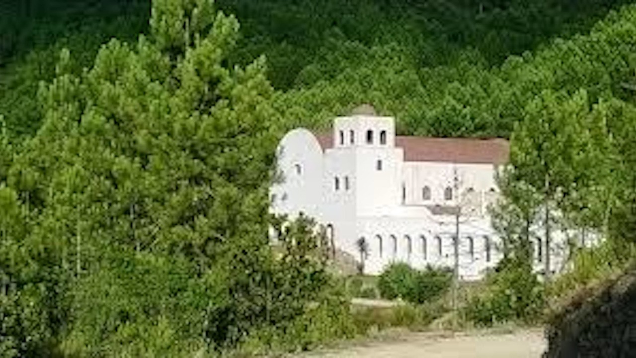 Photo of Others in Favone