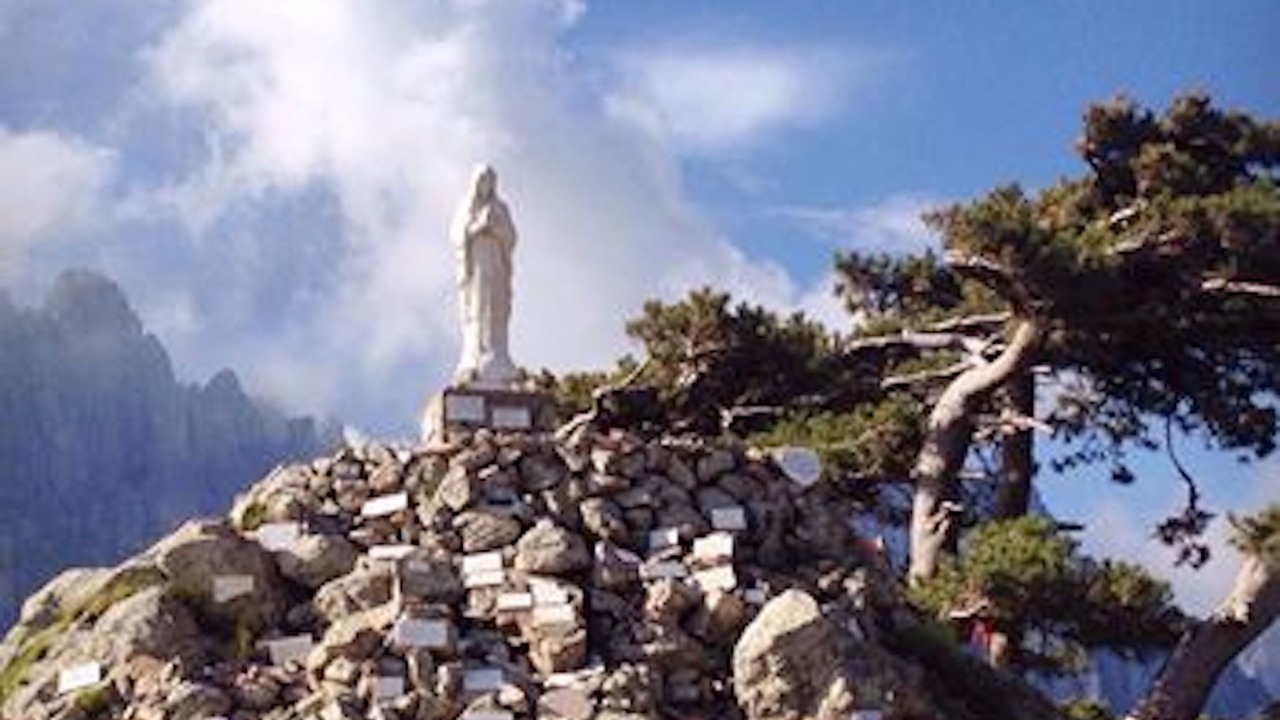 Photo of Others in Favone