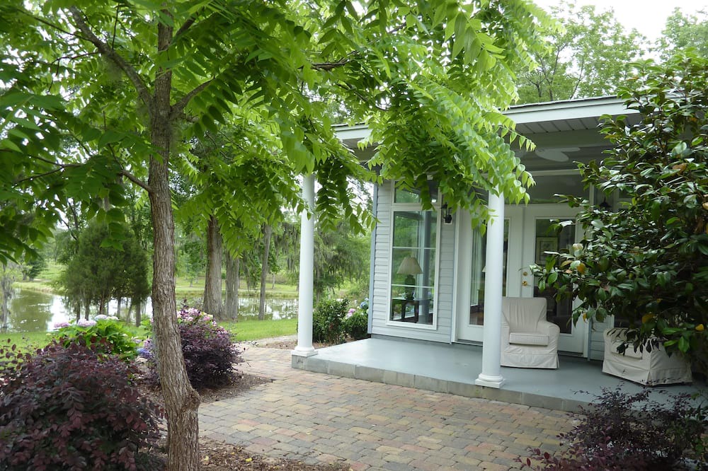 Photo of Outdoor in Pineville