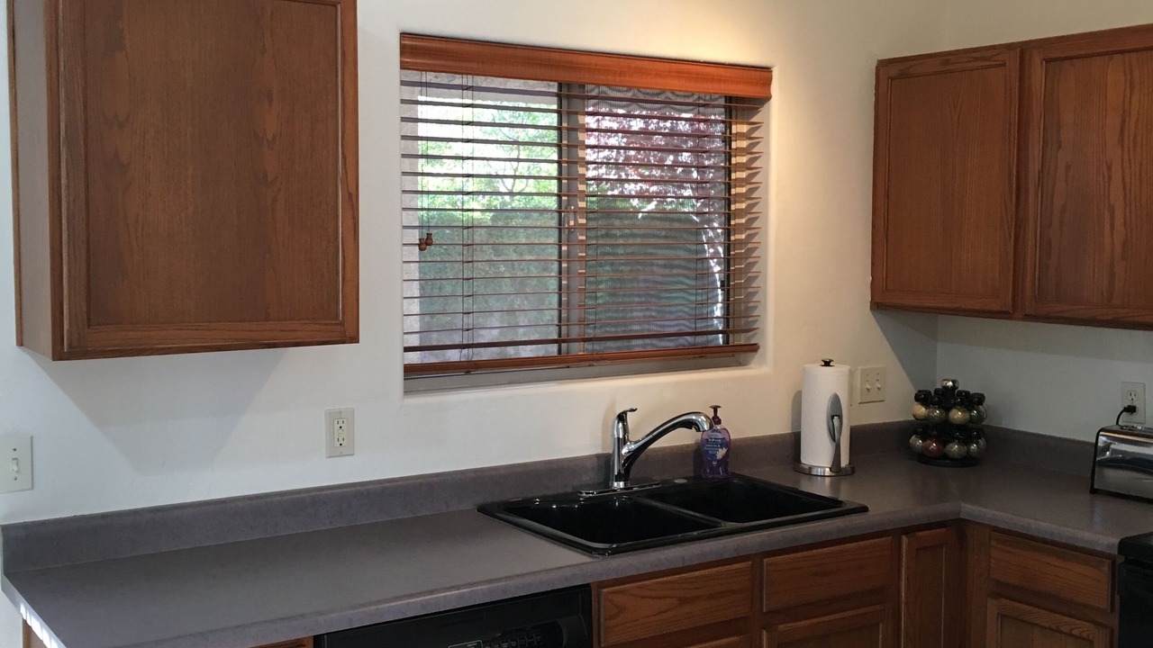 Photo of Kitchen in Riverside Crossing