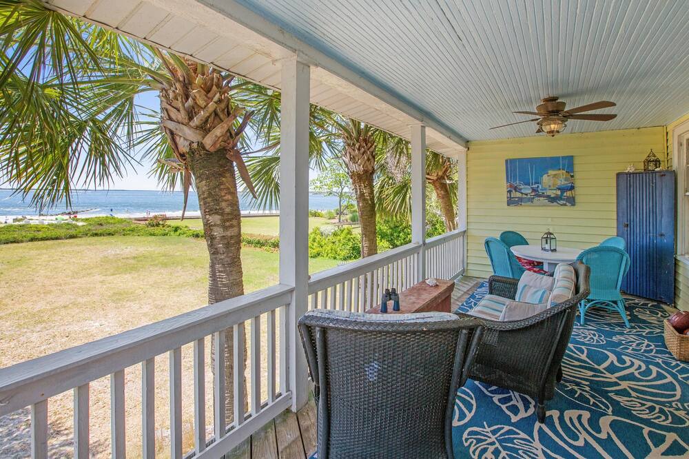 Photo of Others in Sullivan's Island