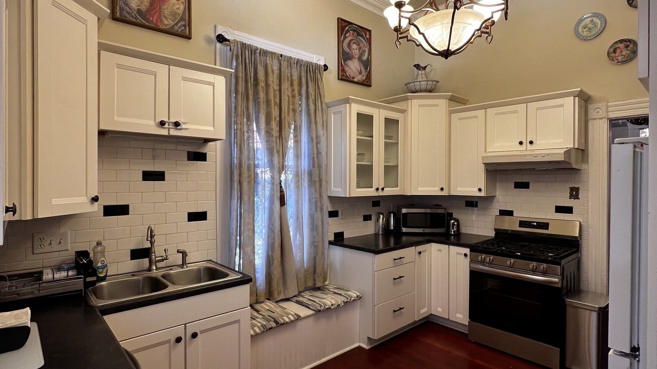Photo of Kitchen in Downtown Tucson