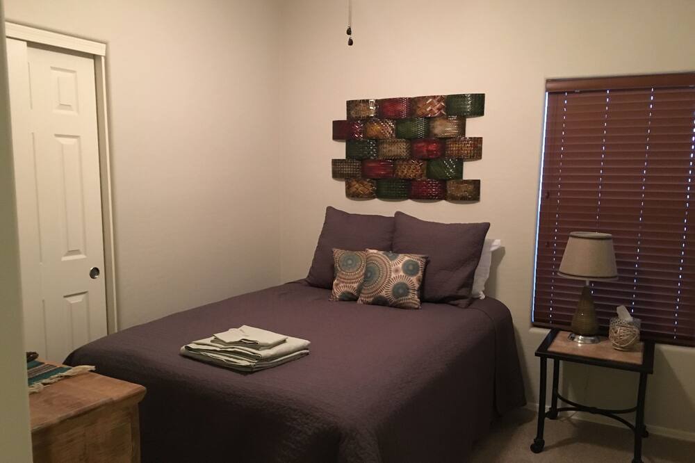 Photo of Bedroom in Entrada Del Oro