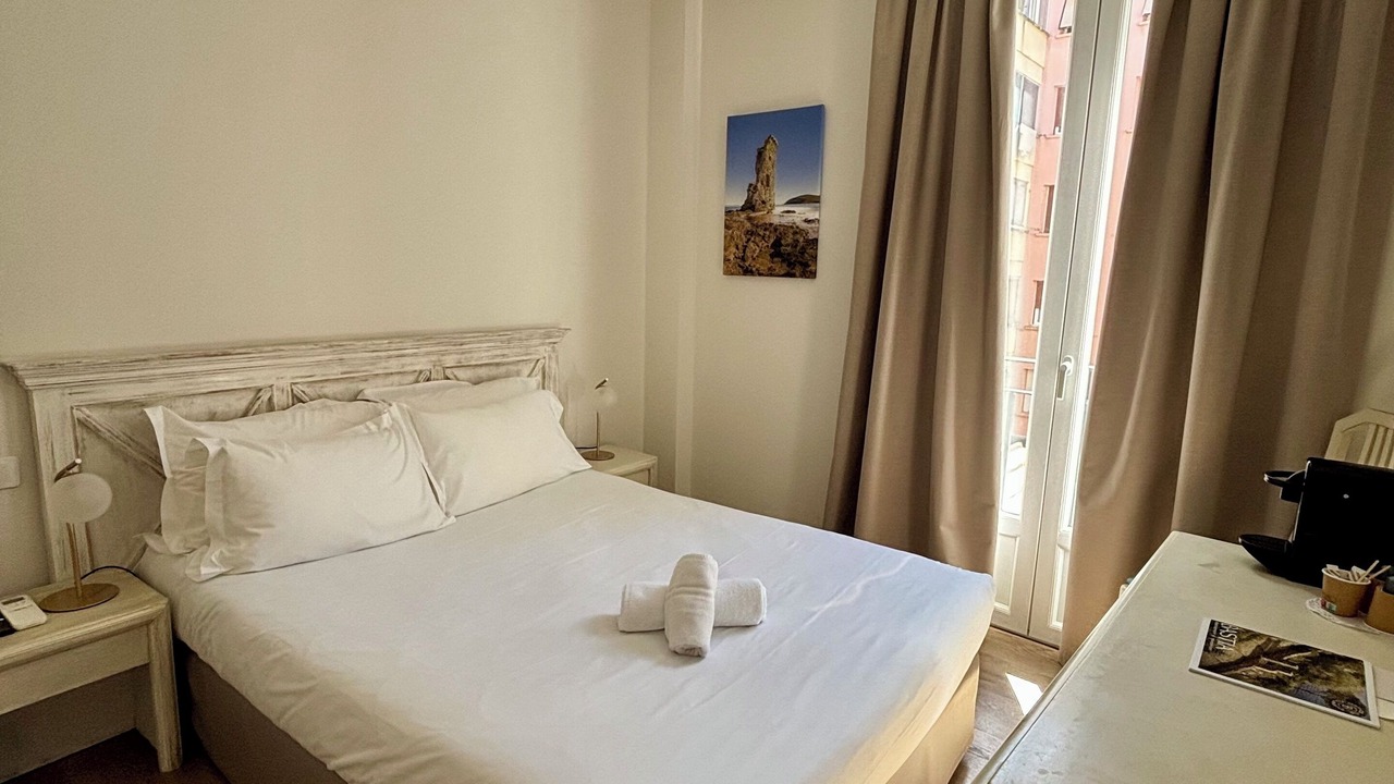 Photo of Bedroom in Bastia