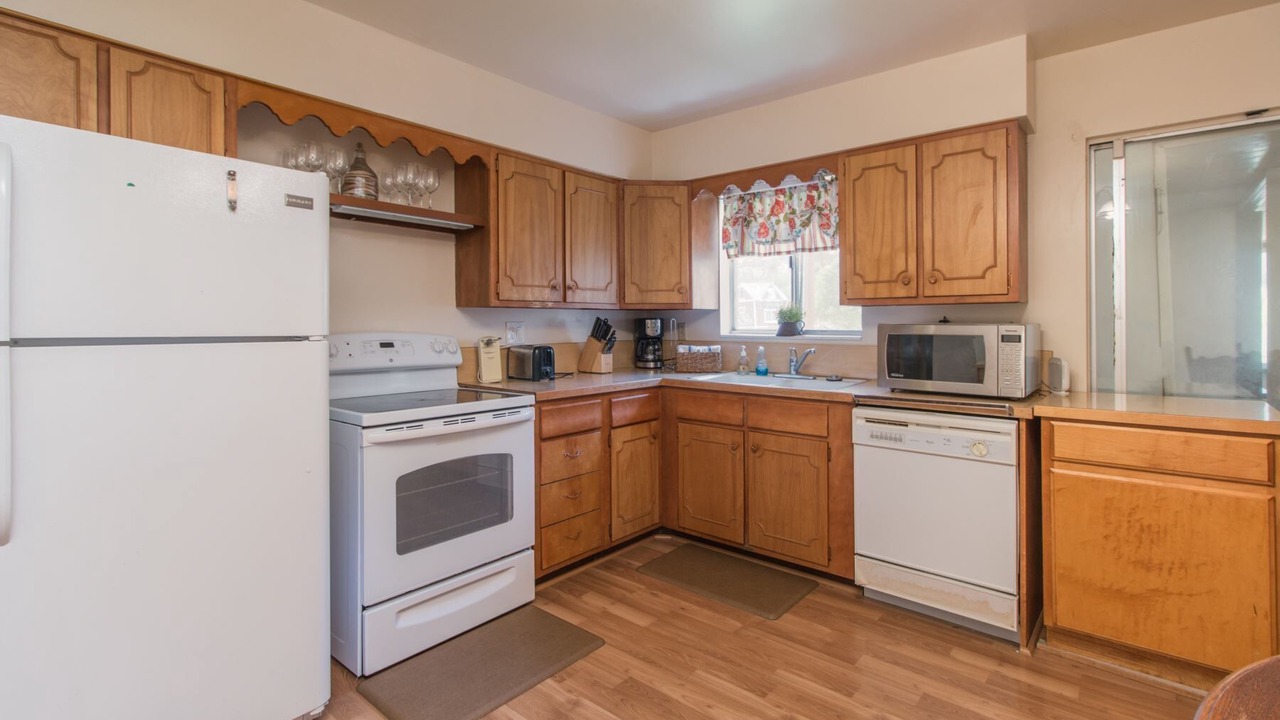 Photo of Kitchen in Mount Carmel Junction