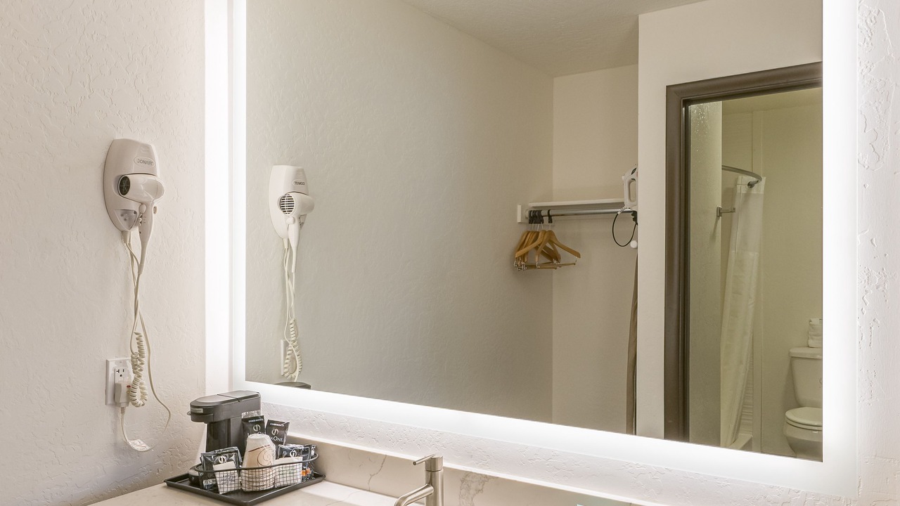 Photo of Bathroom in Cottonwood