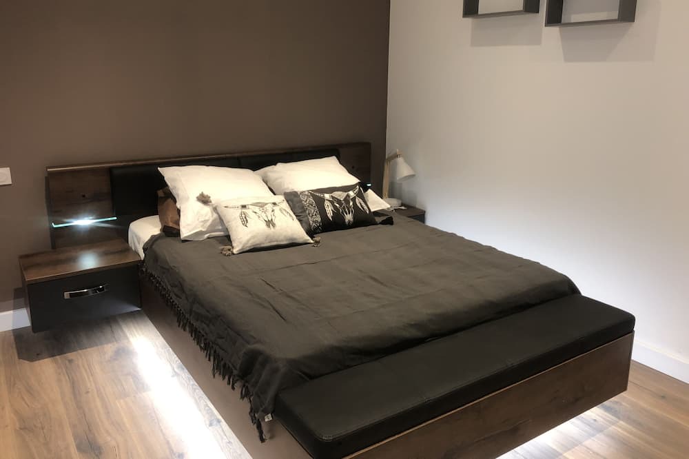 Photo of Bedroom in Omessa
