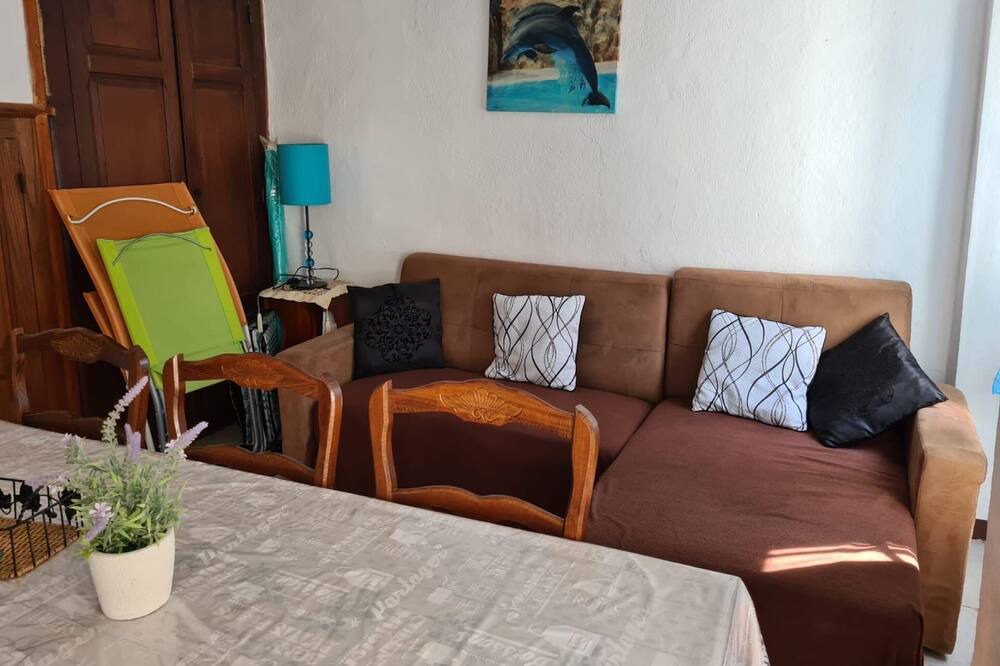 Photo of Livingroom in Renno
