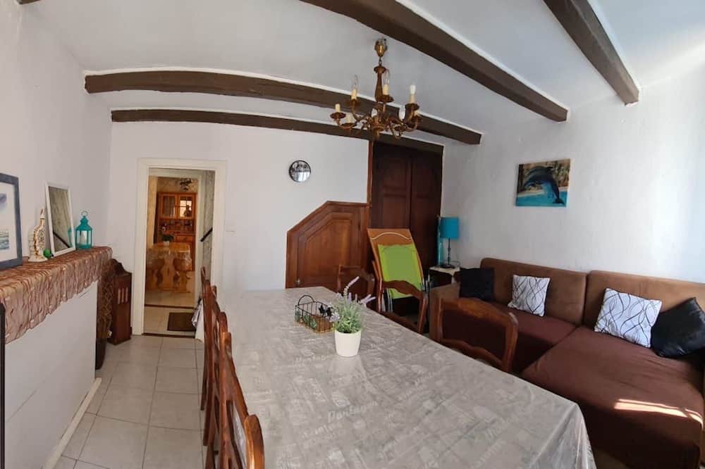 Photo of Kitchen in Renno