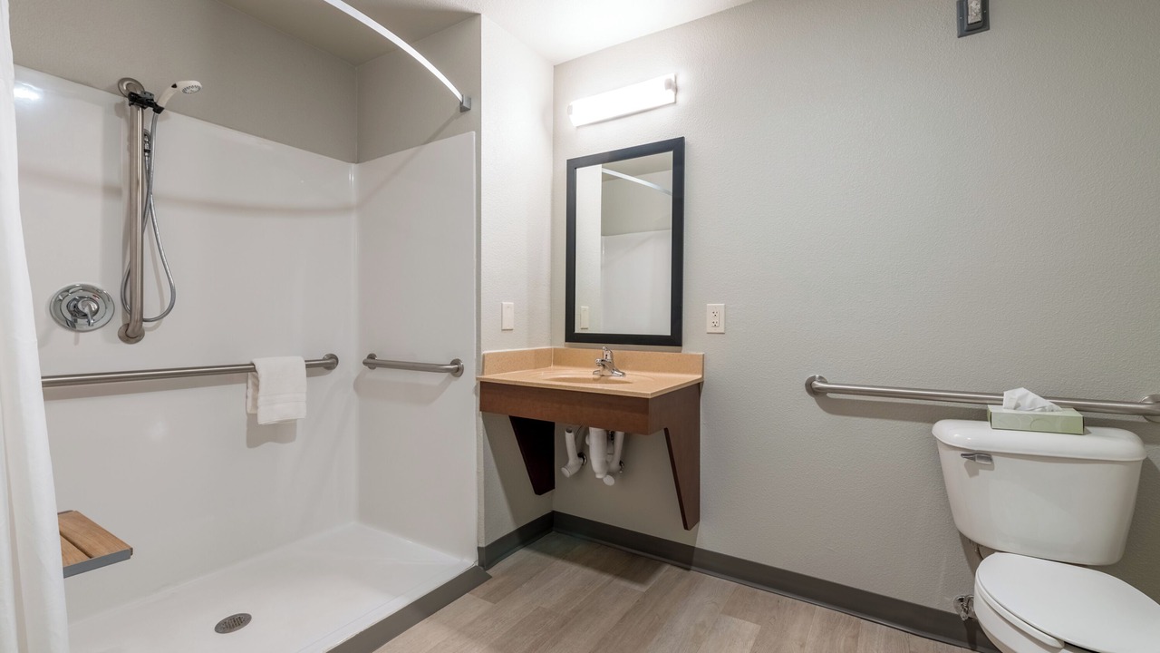 Photo of Bathroom in Hurricane