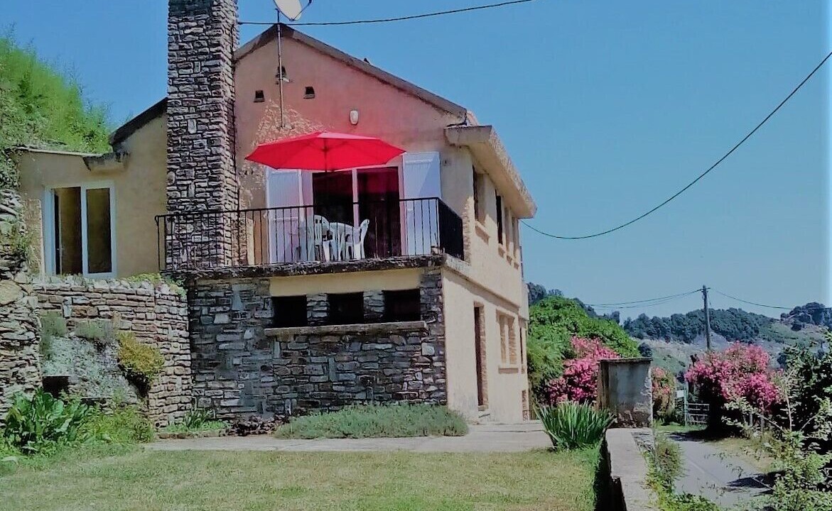 Photo of Outdoor in Porri