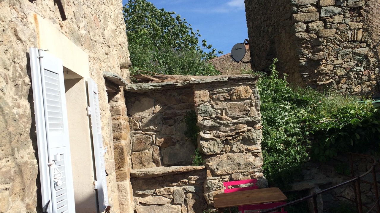 Photo of Patio Balcony in Castifao