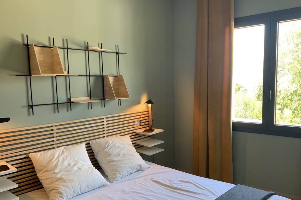 Photo of Bedroom in Calenzana