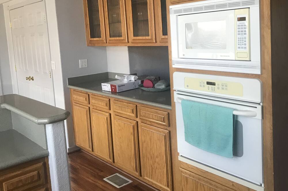 Photo of Kitchen in Fort Mohave