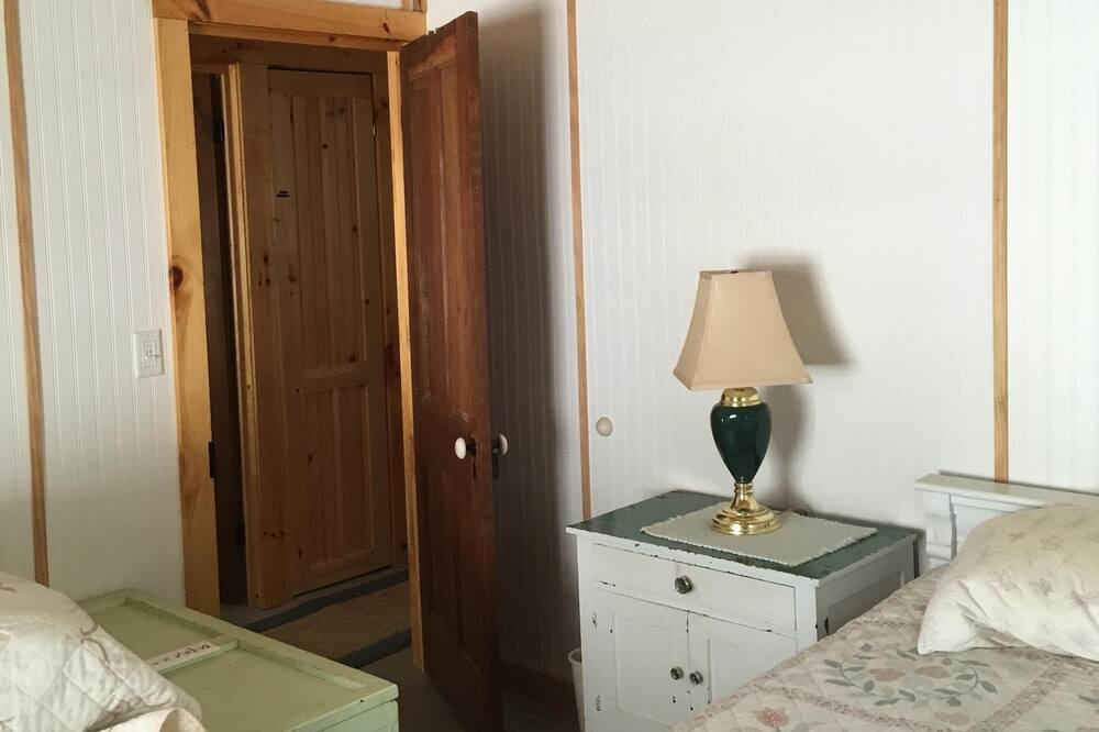 Photo of Bedroom in Thousand Island Park