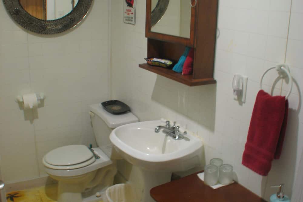Photo of Bathroom in Rodeo