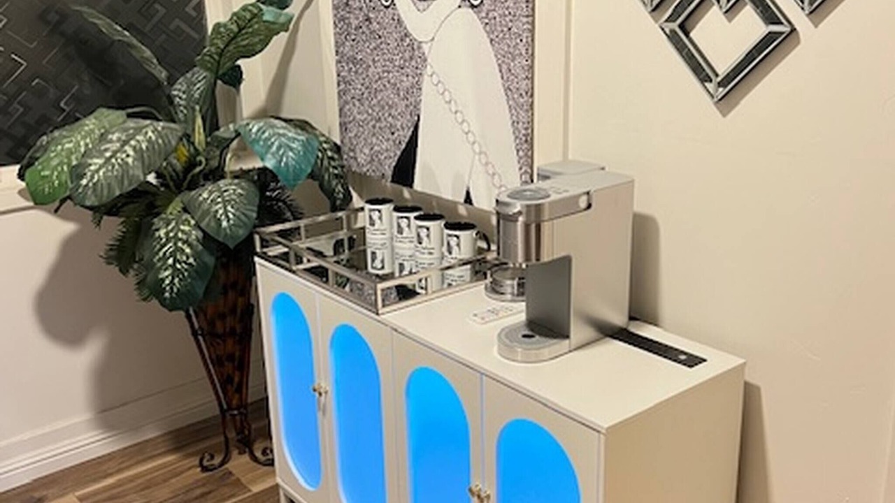 Photo of Livingroom in Midtown