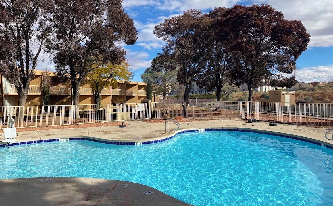 Photo of Outdoor in Page