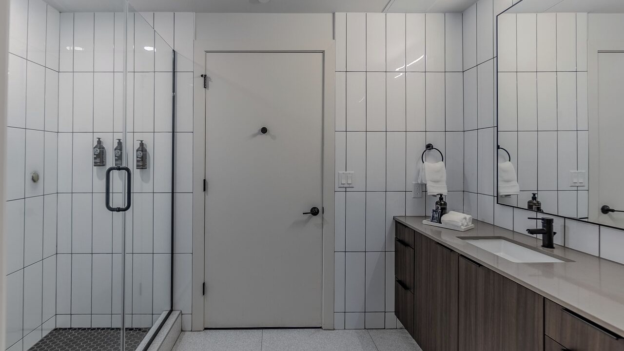 Photo of Bathroom in Evans Churchill