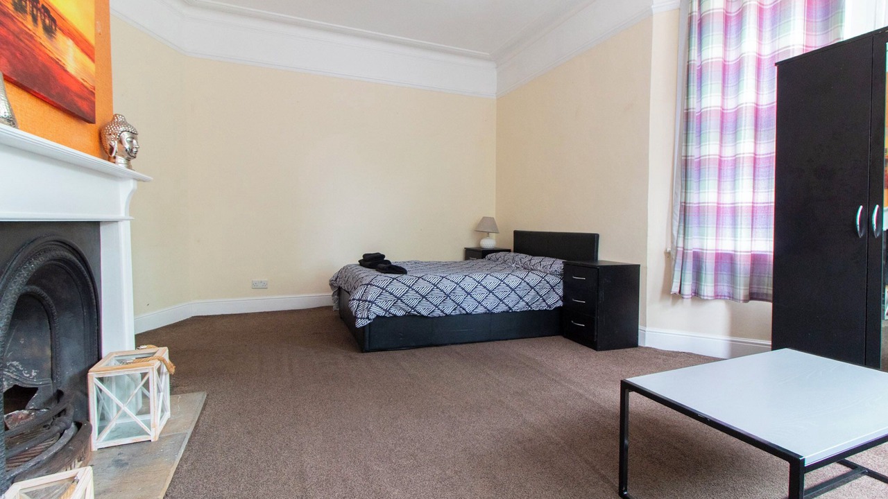 Photo of Bedroom in Shirley