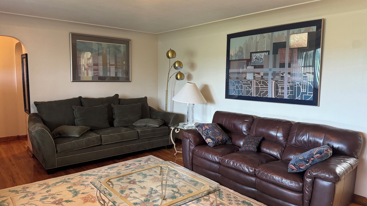 Photo of Livingroom in Mason