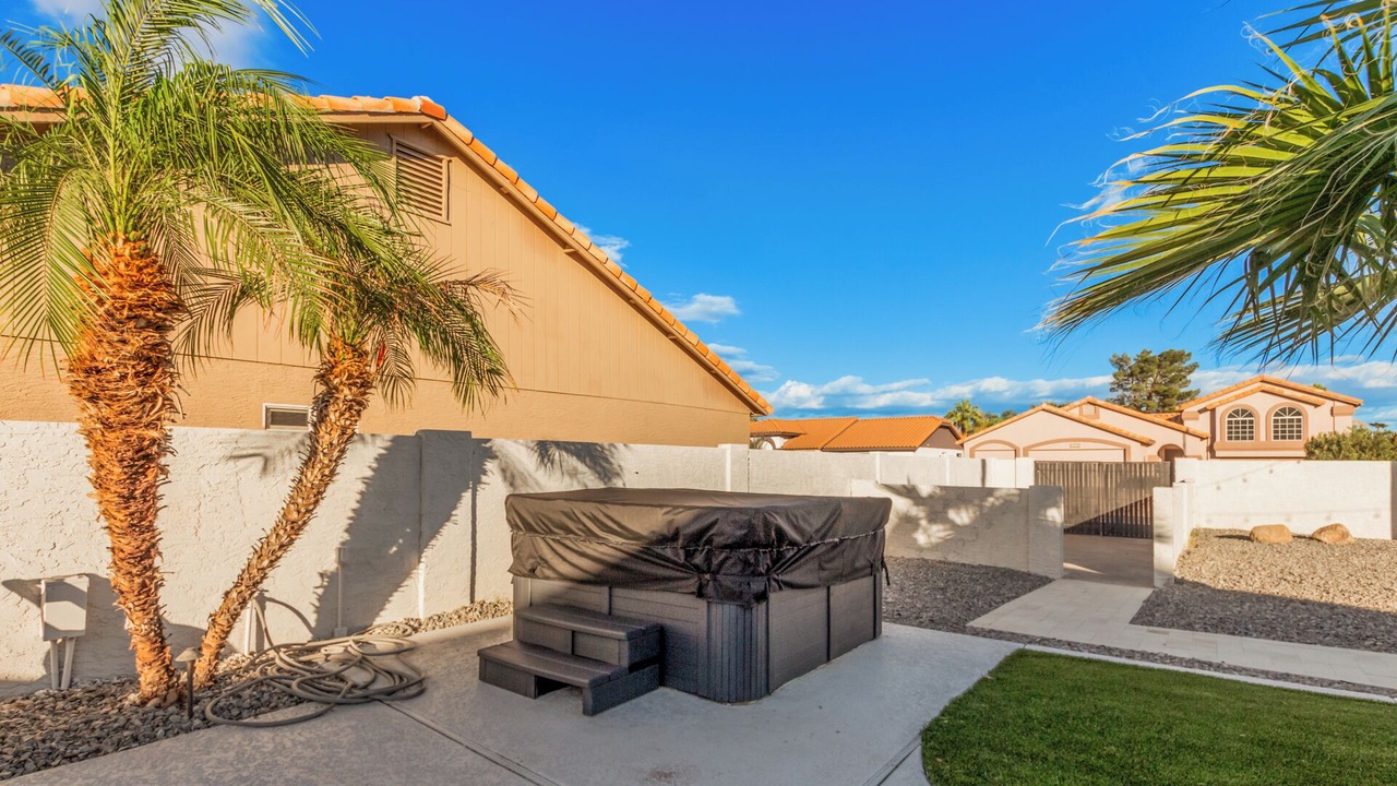 Photo of Patio Balcony in Alta Mesa Community Association
