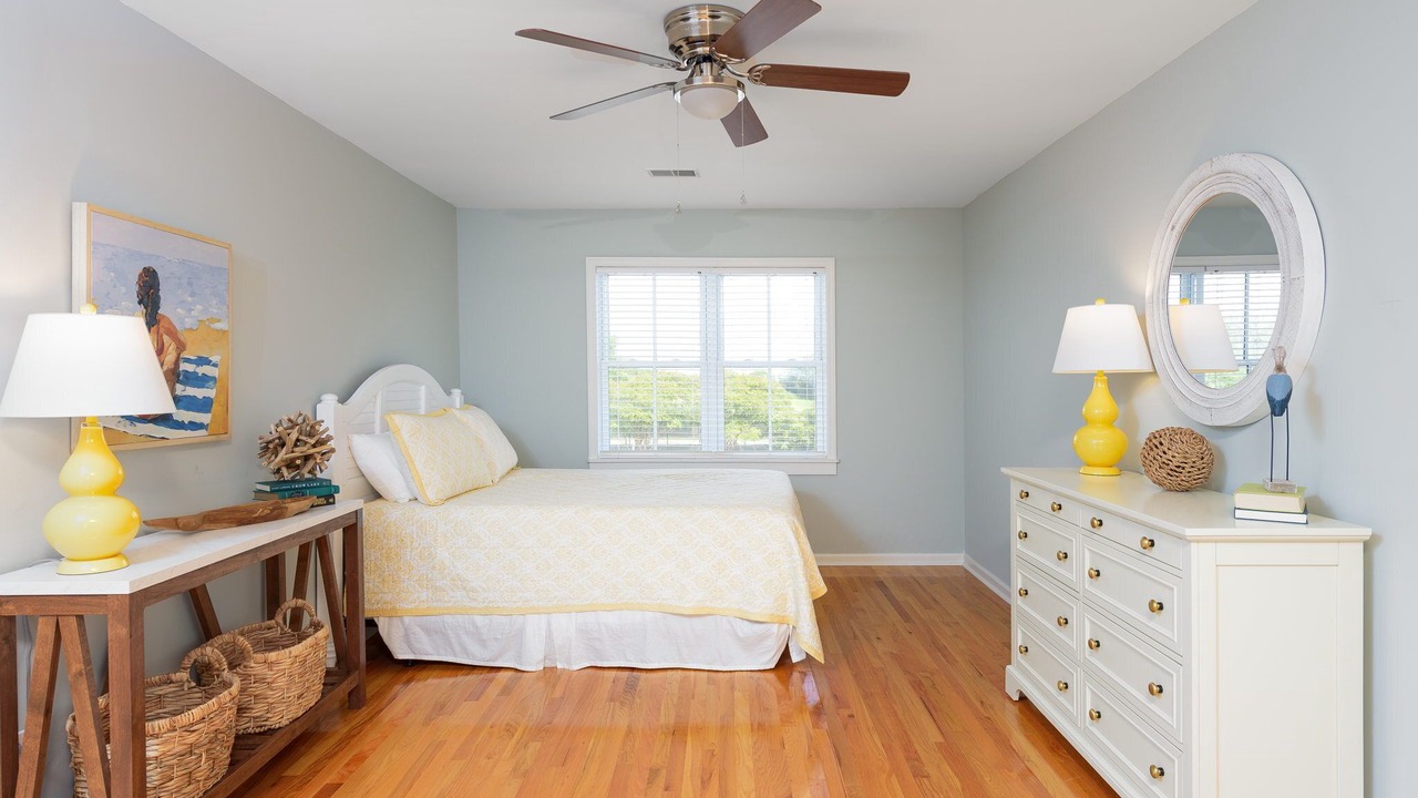 Photo of Bedroom in Sullivan's Island