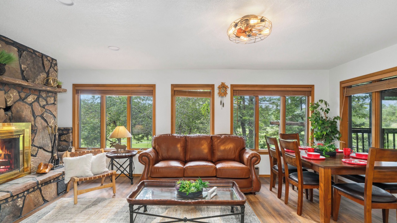 Photo of Livingroom in Flagstaff