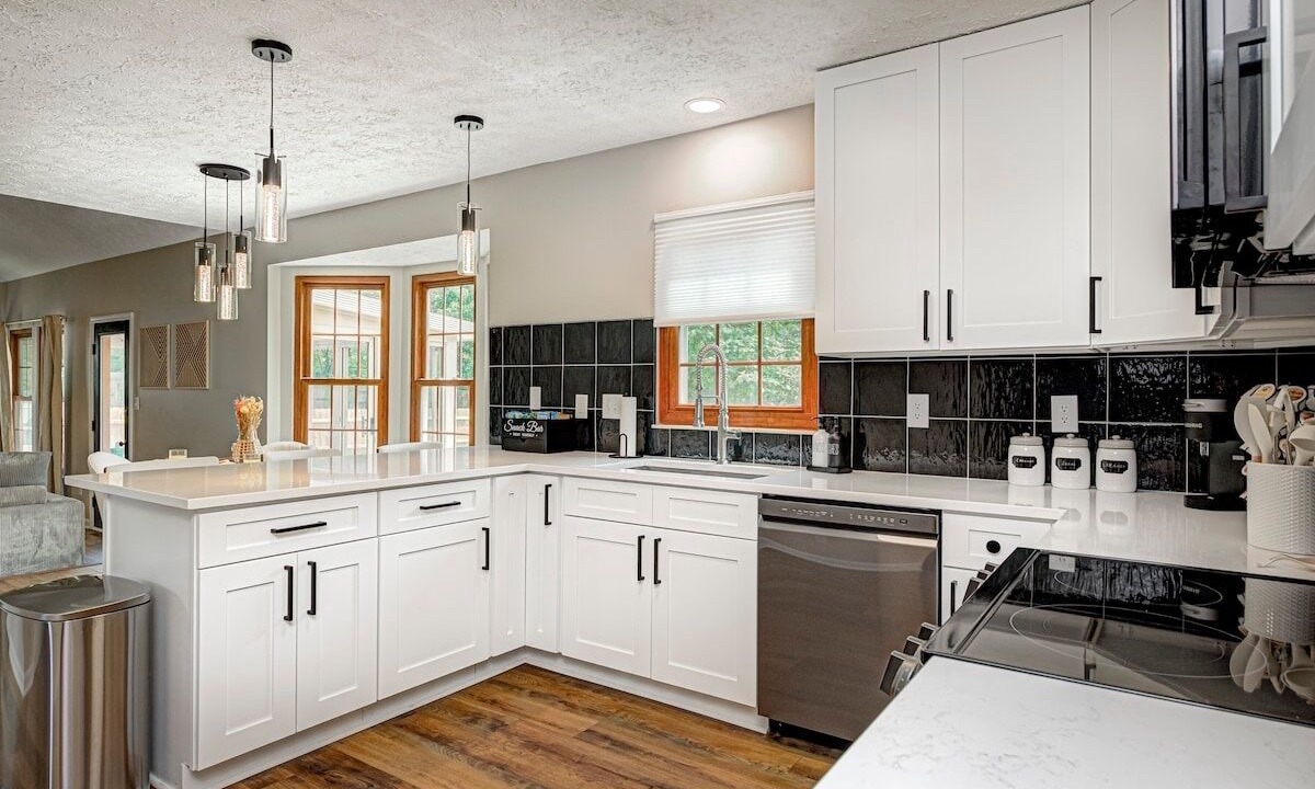 Photo of Kitchen in Oakland Hills at Geist