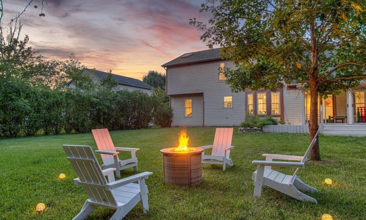 Photo of Outdoor in Oakland Hills at Geist