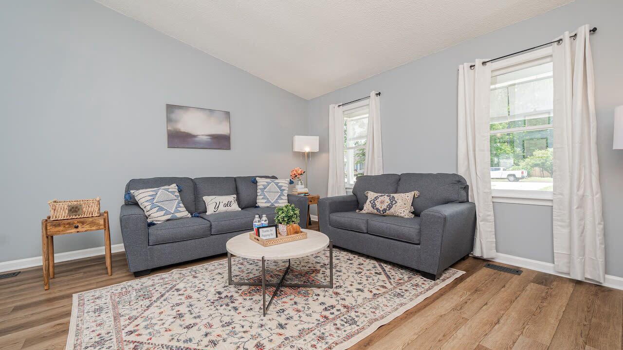 Photo of Livingroom in Northeast Raleigh