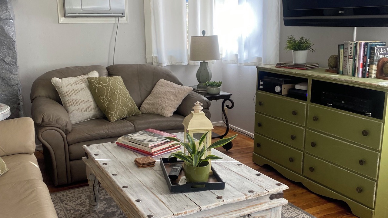 Photo of Livingroom in Ponderosa Park