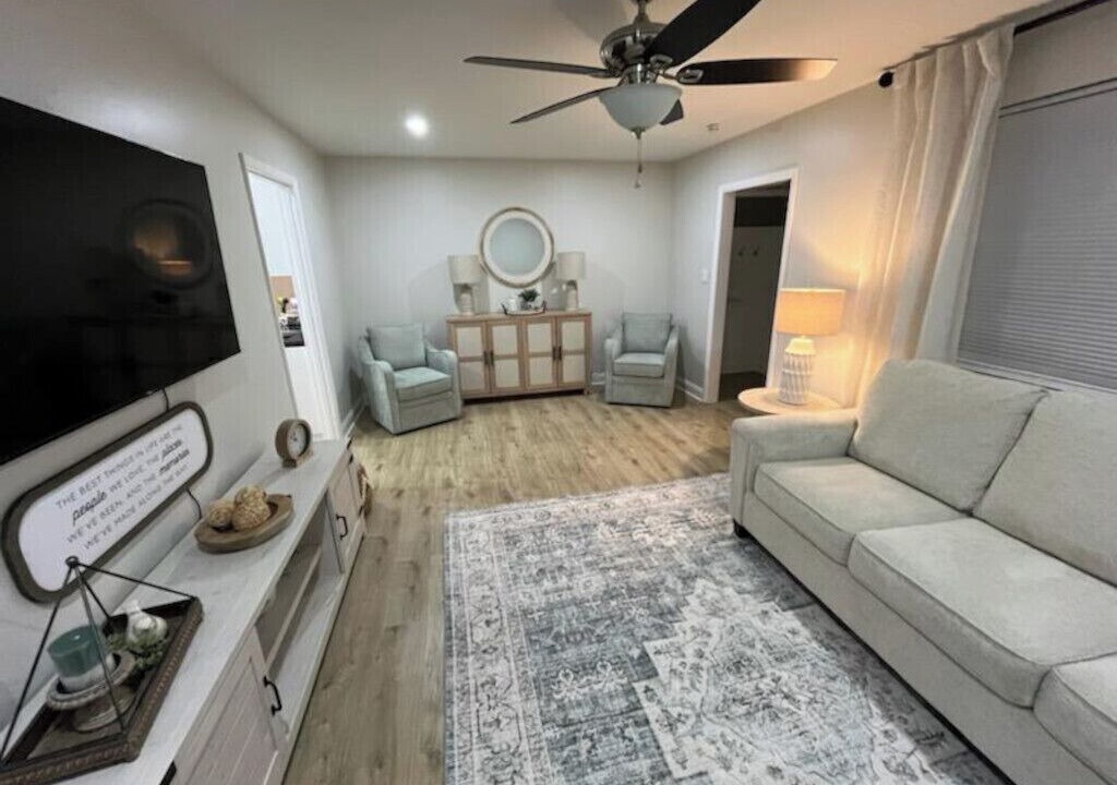Photo of Livingroom in Springboro