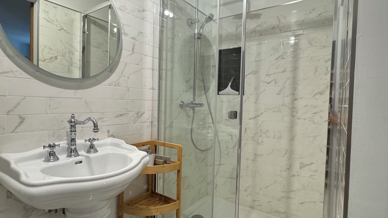 Photo of Bathroom in Carbini