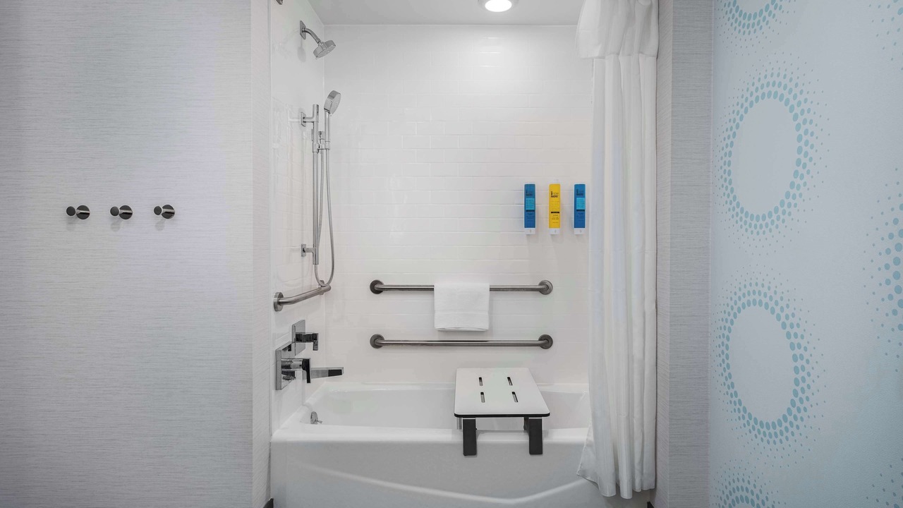Photo of Bathroom in Encanto
