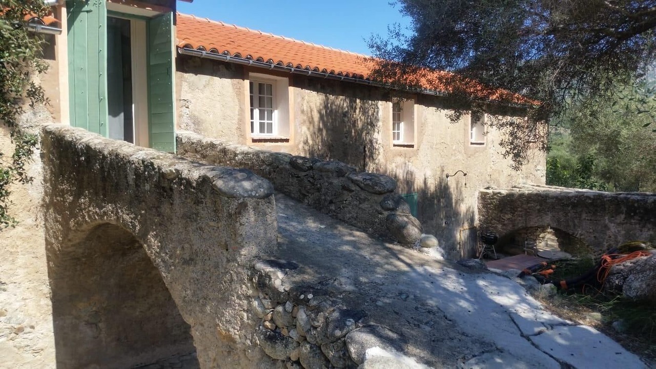Photo of Outdoor in Novella