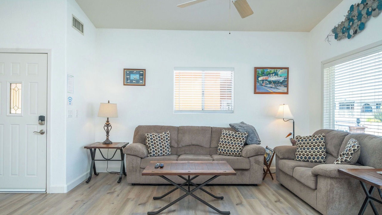 Photo of Livingroom in Moovalya Keys
