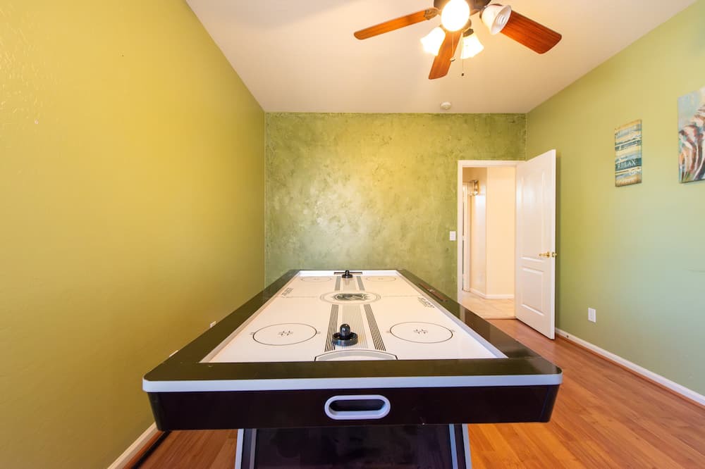 Photo of Bedroom in Canyon Trails