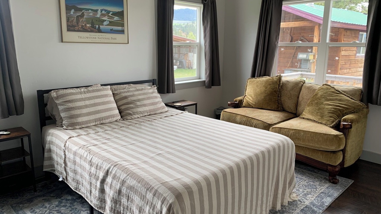 Photo of Bedroom in Corvallis