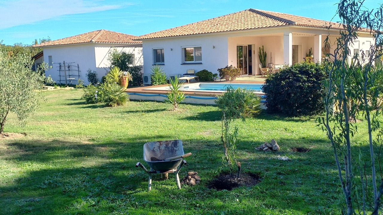 Photo of Outdoor in Morta