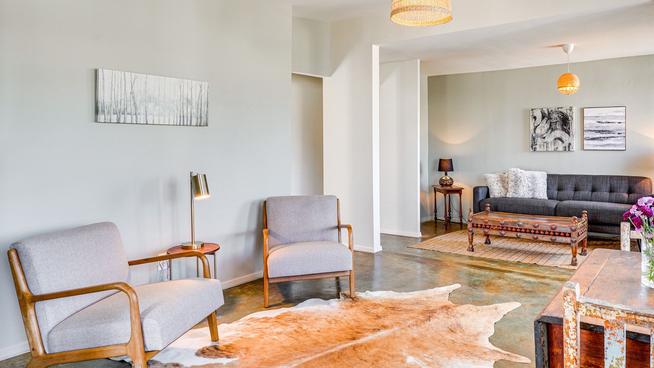 Photo of Livingroom in Menlo Park