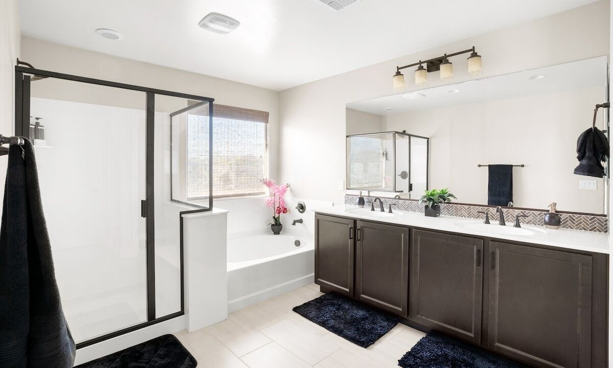 Photo of Kitchen in Estrella Village